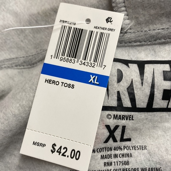 Marvel Comics HULK! CAPTAIN AMERICA! IRON MAN! Hero Toss Fleece Hoodie NWT - Picture 8 of 10